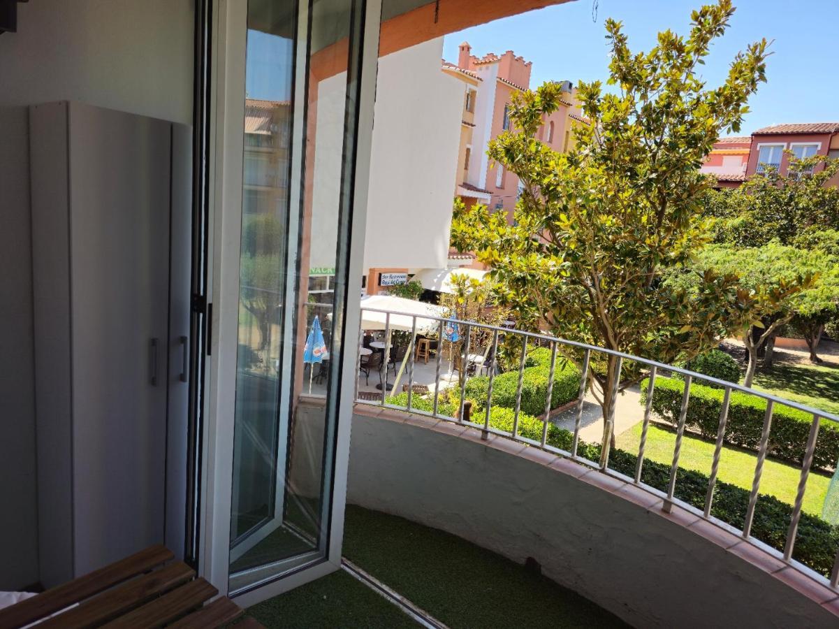 Apartamento El Olivo 艾姆布里亚布拉瓦 外观 照片